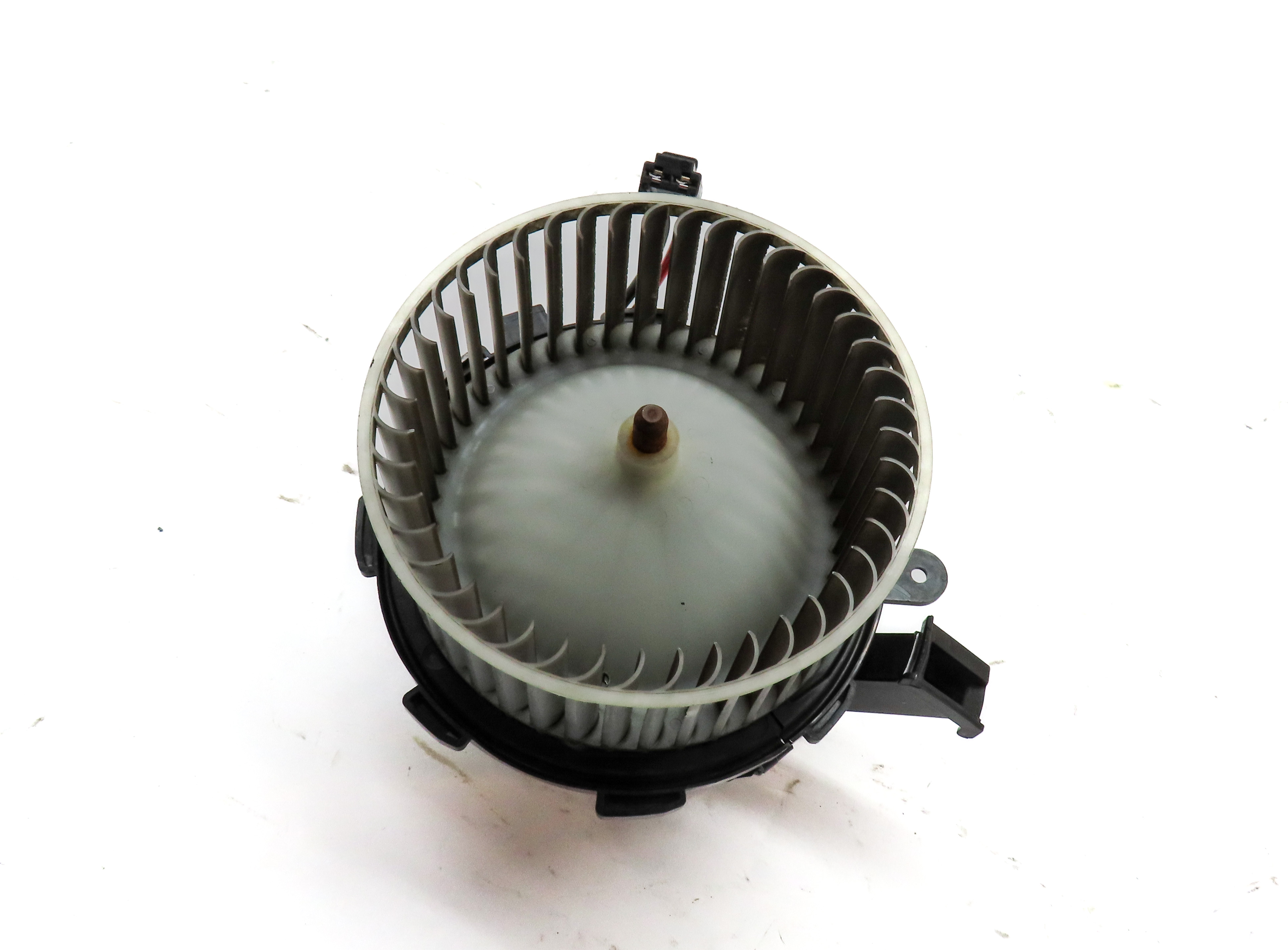 2015-2018 PORSCHE MACAN (95B) FRONT HVAC A/C HEATER BLOWER MOTOR ASSEMBLY — exact item pictured